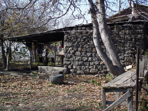 © Արա Պետրոսյան (Ara Petrosyan) - home sweet home