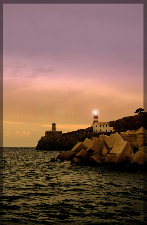 © FAZER - LightHousE