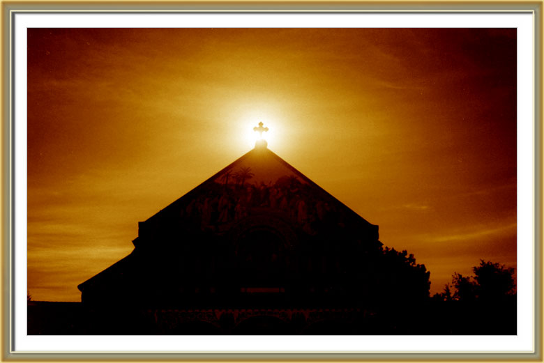 © Artak Petrosyan - Stanford University (church)