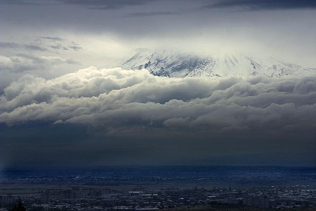 © Suren Manvelyan - Above the city