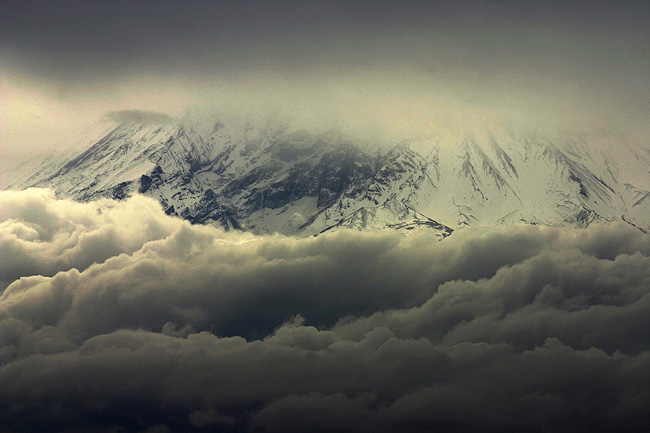 © Suren Manvelyan - Шторм над Араратом