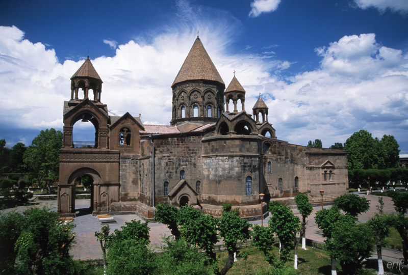 © Эрик Шахназарян - Echmiadzin [1]