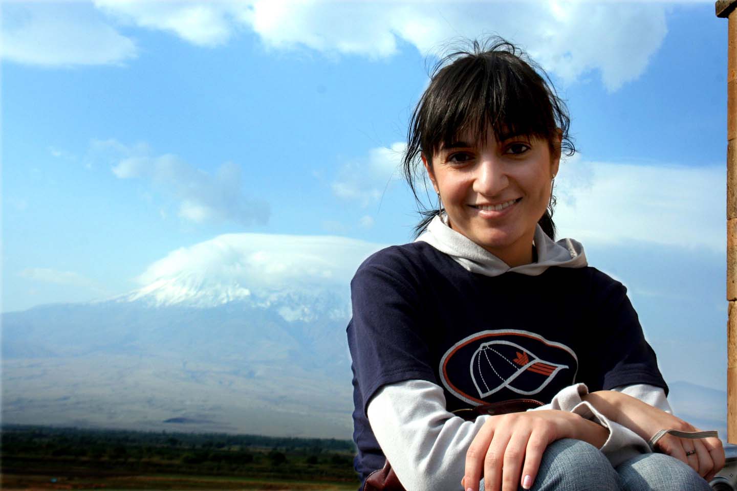 © haikaz - Armenian girl