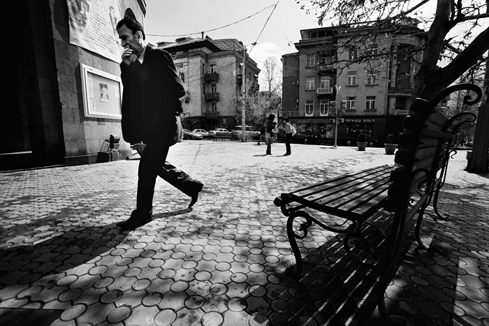 © Suren Manvelyan - Sit or not to sit