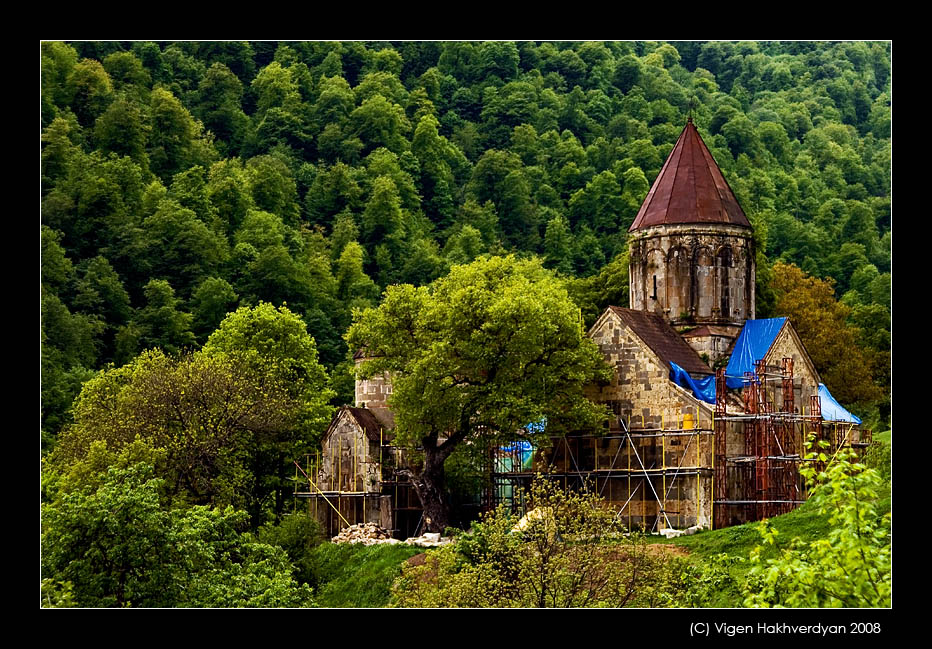 © Vigen Hakhverdyan - Haghartsin church