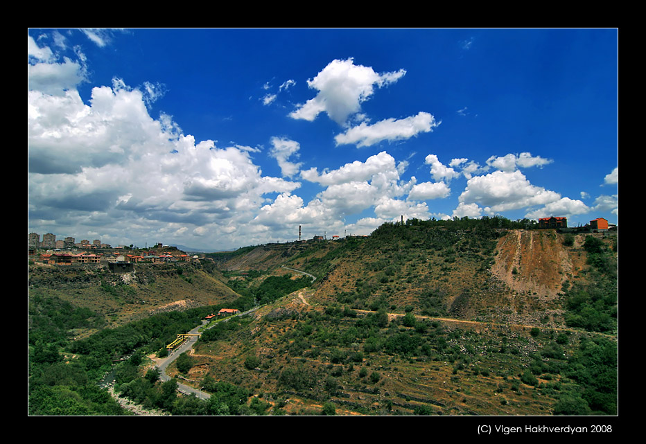 © Vigen Hakhverdyan - From Davitashen bridge