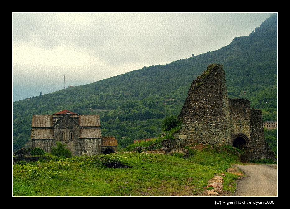 © Vigen Hakhverdyan - Way to Akhtala