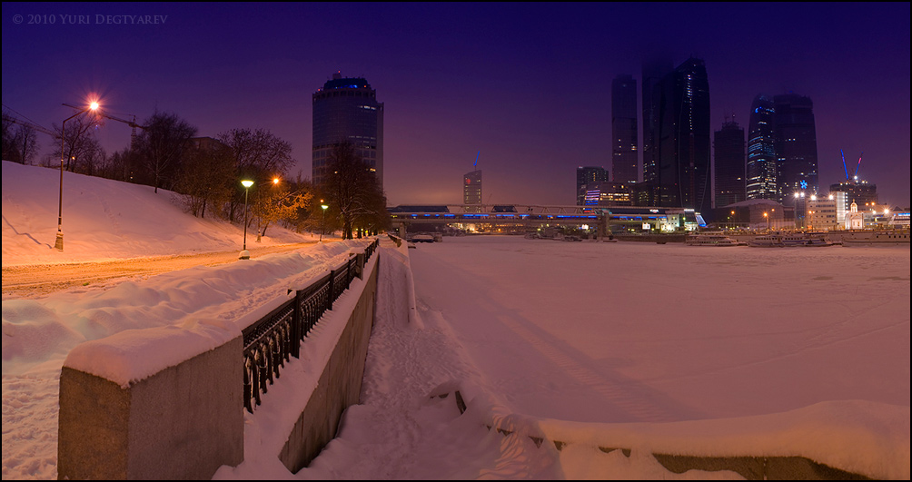 © Юрий Дегтярёв ( Yuri Degtyarev ) - - Москва. Москва-Сити. -