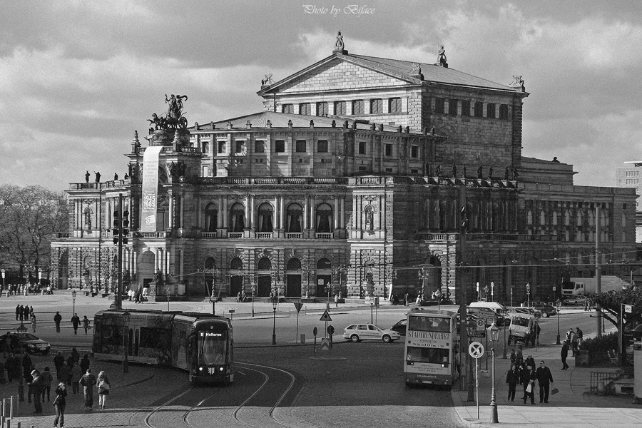 © Tigran Biface Lorsabyan - Semperoper