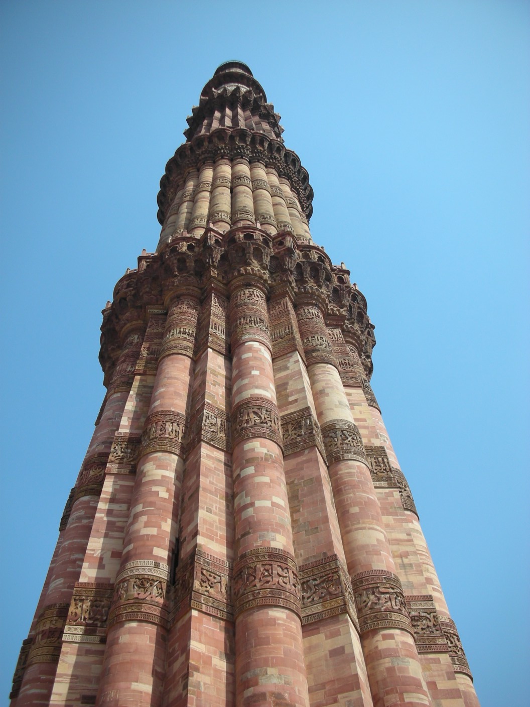 © Santosh Kumar - Qutab Minar