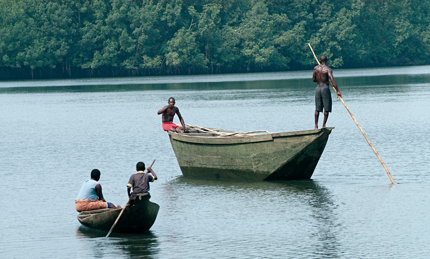 © Fabrice Boutin - Blue Africa-Cameroon river