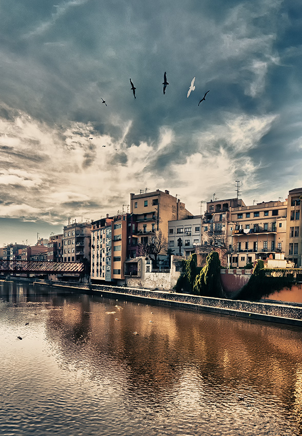 © KYRIAKOS STAVROU - Flying arc