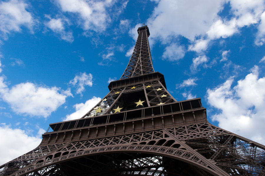 © Oleg Milyutin - Eiffel tower