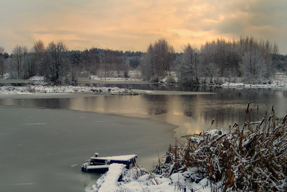 © Matvei BELYI - Закат полузимы....