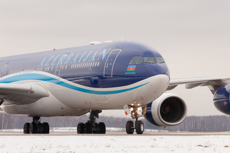 © Дмитрий Мякошин - Airbus A340-542 - Azerbaijan Airlines