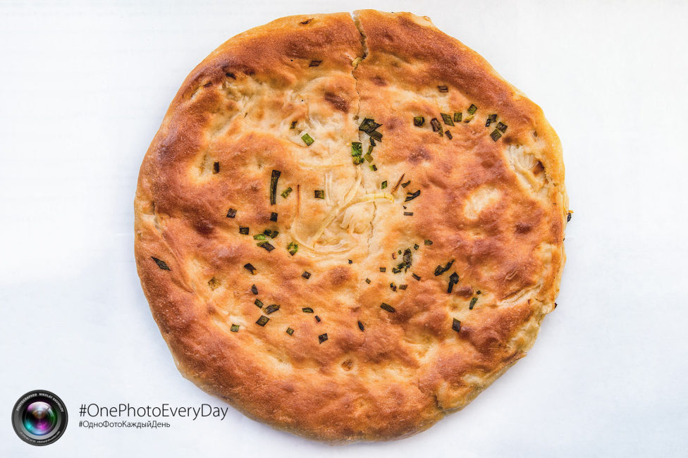 © Nikolay Shumilov - tortilla with onions