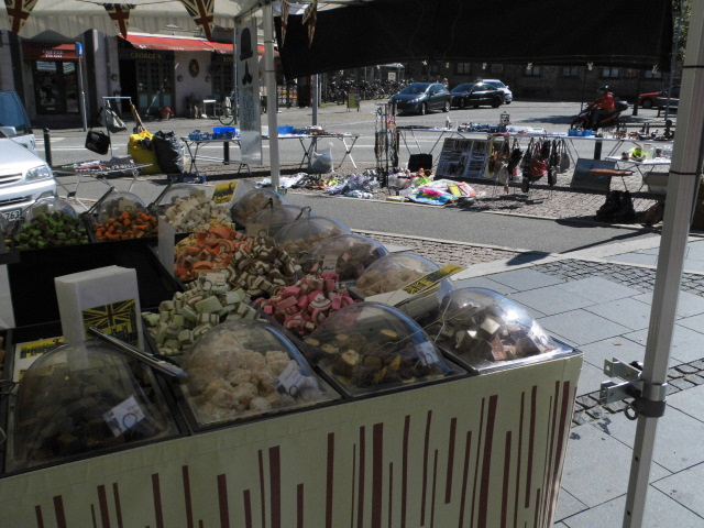 © flemming rasmussen - Street market